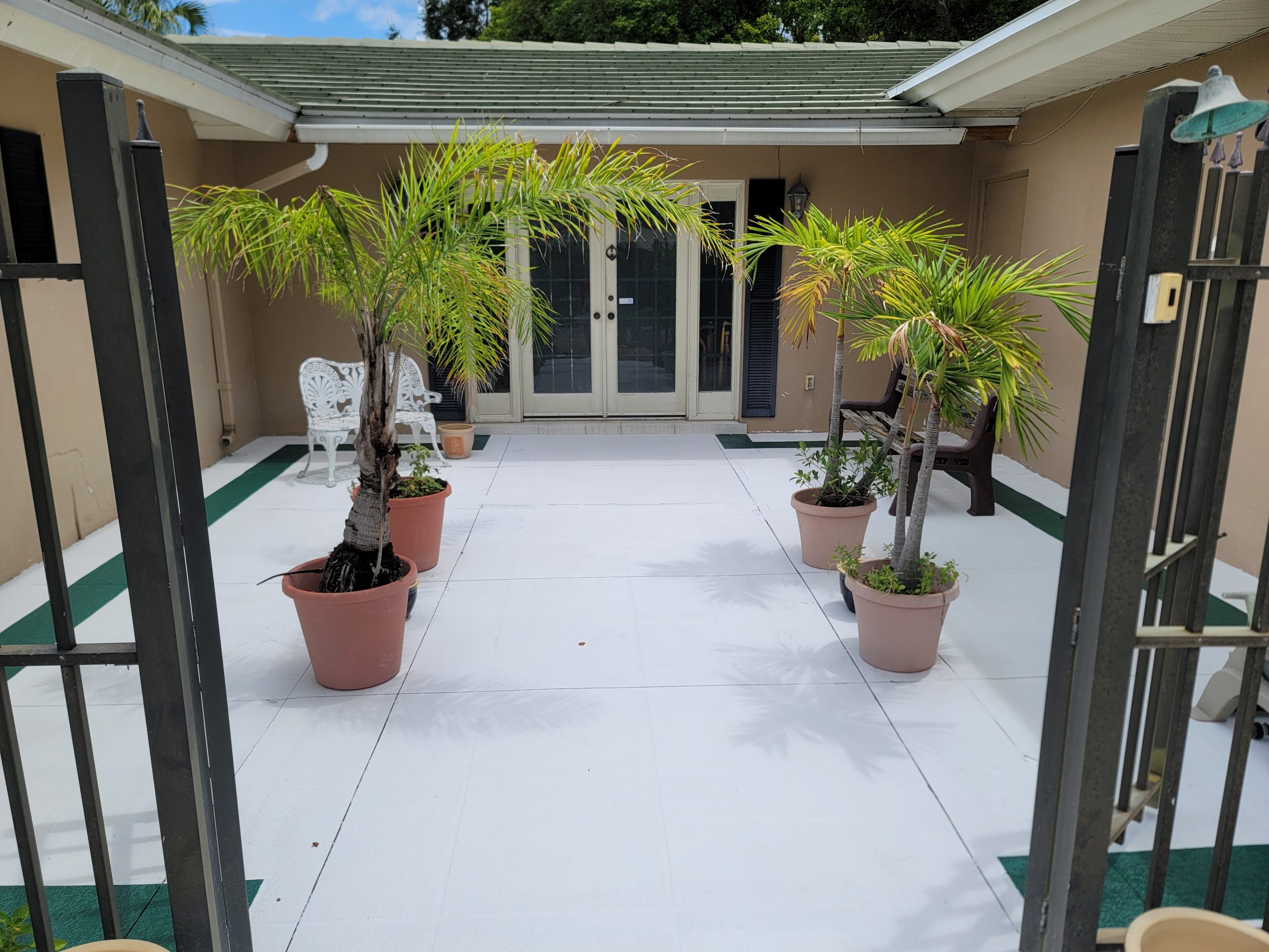 construction cleanup for residential apartments, condos, new construction, remodeling, expansions in tampa, clearwater, st petersburg, sarasota, pinmellas county.